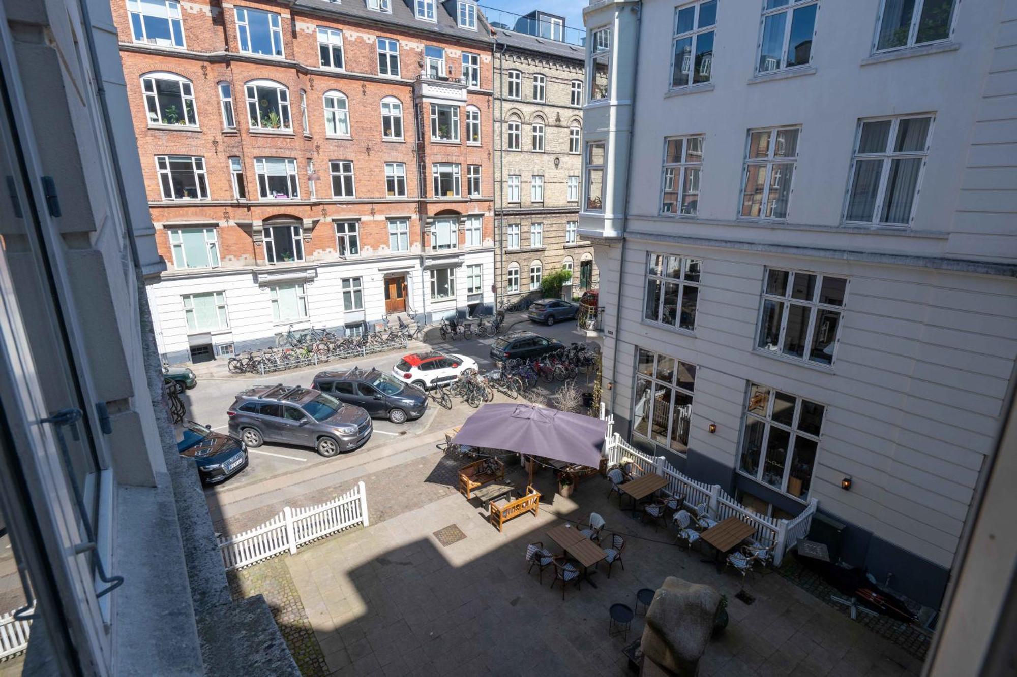 New Charming Apt In City Center Копенхаген Екстериор снимка